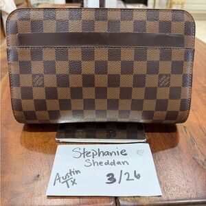 🅰️uth Louis Vuitton Damier Ebene Pochette Saint Louis Clutch.